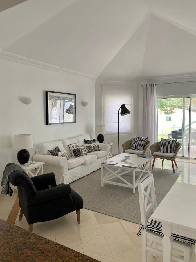 Beautiful Apartment For Rent In Quinta Do Lago With Excellent Resort Facilities Close To Lake And Beach. Quinta do Lago Exterior foto